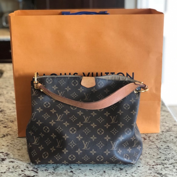 Louis Vuitton Handbags - Louis Vuitton Graceful bag
